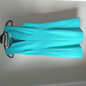 Lilly Pulitzer Dress - comfortable fabric and flattering cut - sz M